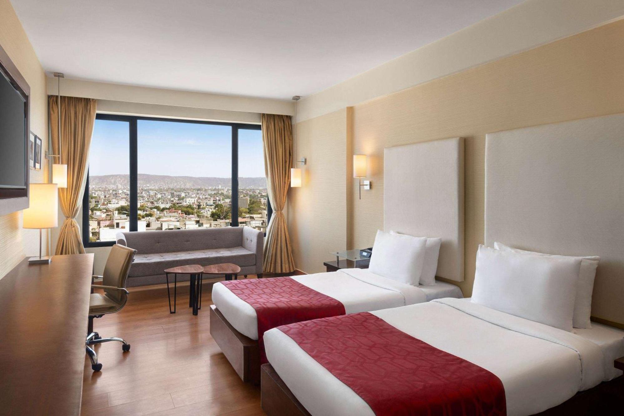 فندق Ramada By Wyndham Jaipur North المظهر الخارجي الصورة
